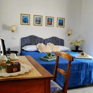  Bed & Breakfast Myosotis Italië